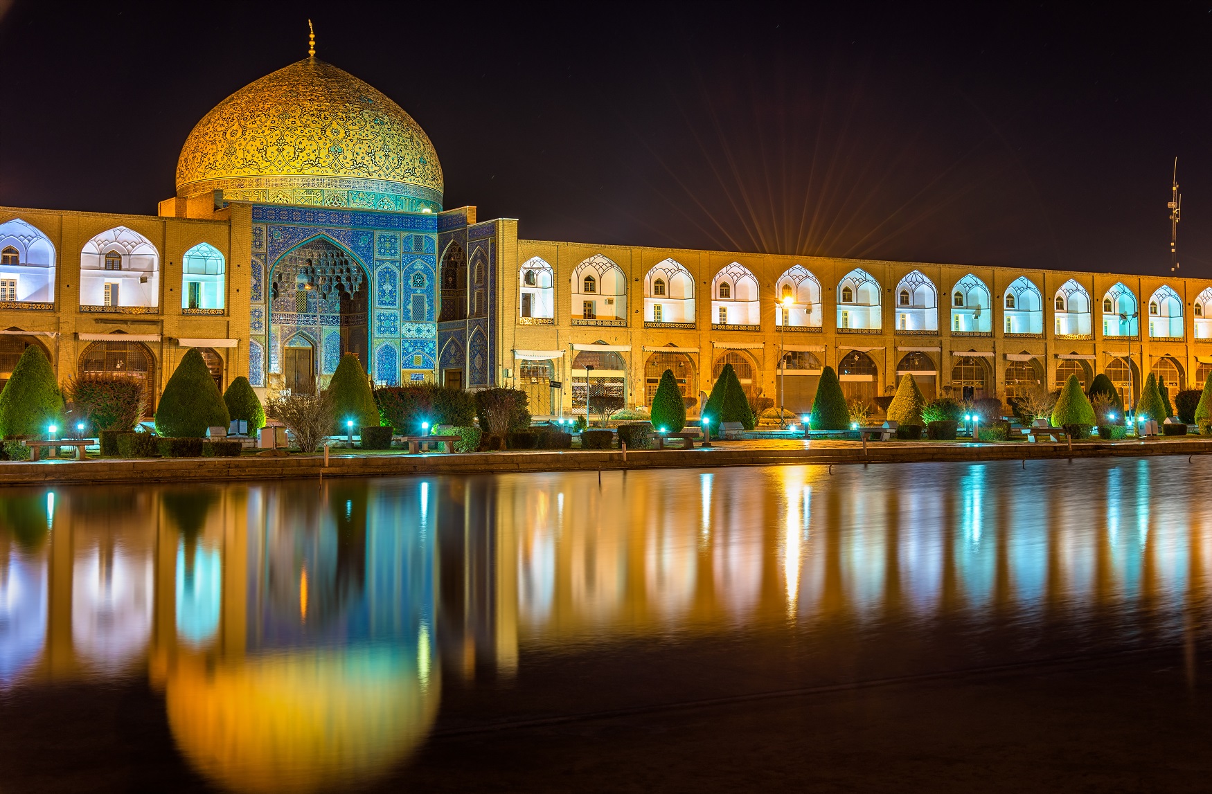 Naqsh-e Jahan Square