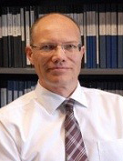 Dr. Hans Wernher Van de Venn